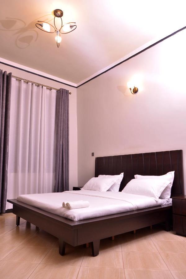 Hilltop Apartments Bwebajja Exterior foto